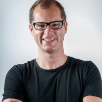 Portrait of the managing director and founder of MaiNetCare GmbH: Michael Mai