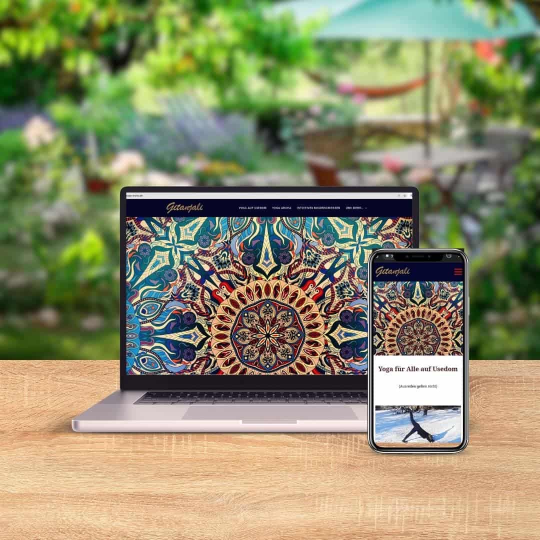Mockup for website Yoga-Aroha.de